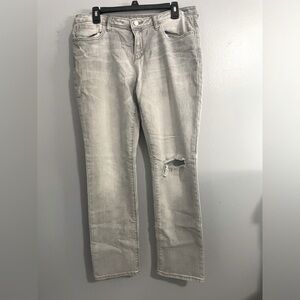 Old Navy Boyfriend distressed denim